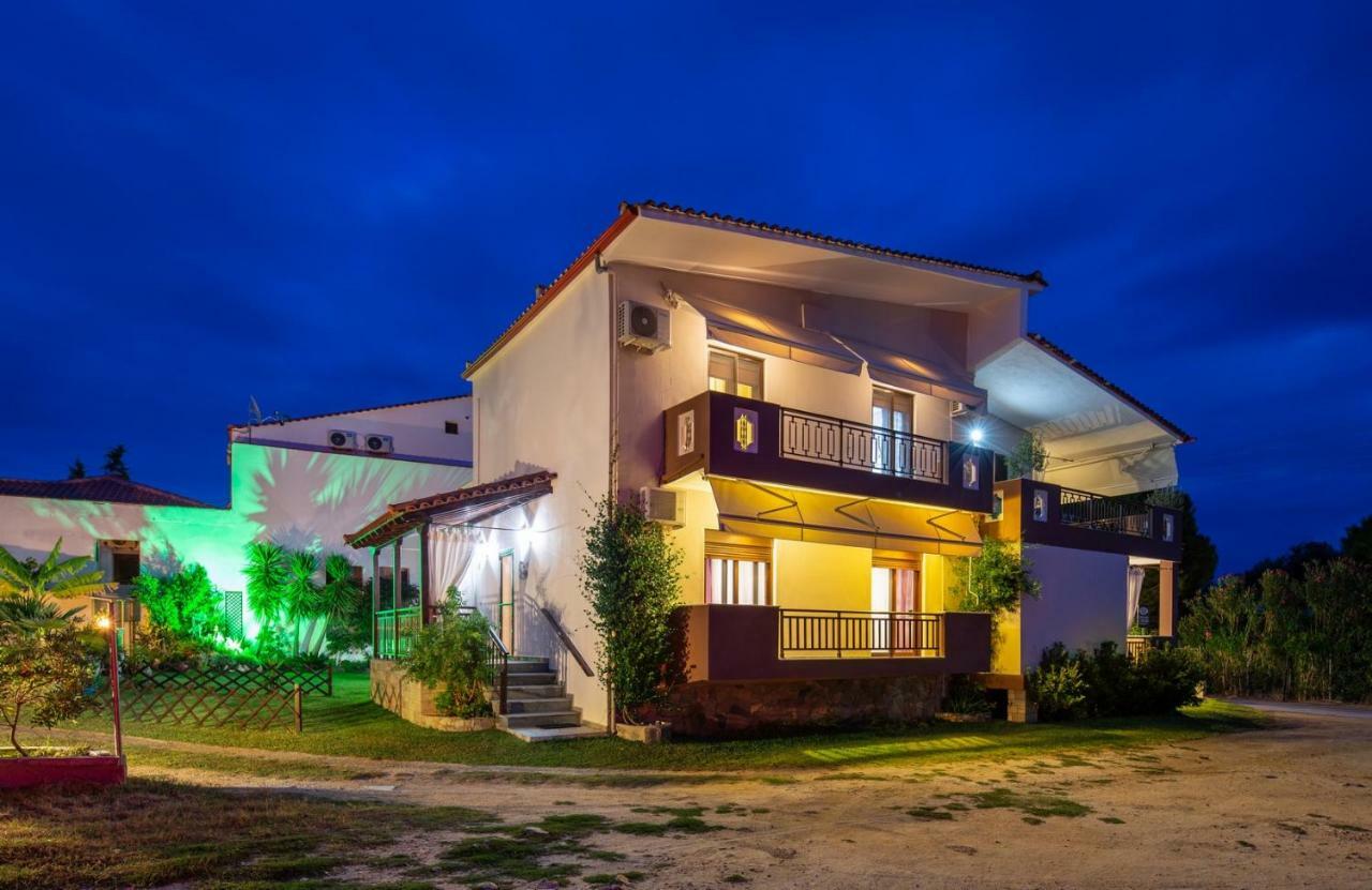 Tsamakdas House Торони Екстериор снимка
